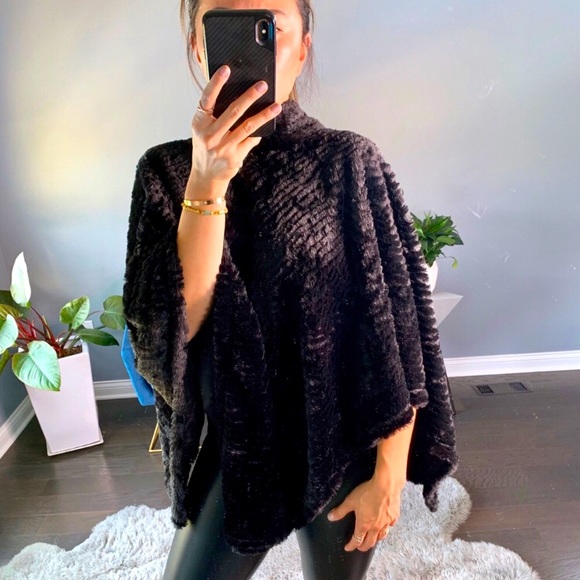 NEW! Plush Black Poncho. Warm & Cozy! OS - Picture 2 of 3